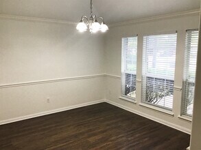 22327 Merabrook Dr in Katy, TX - Foto de edificio - Building Photo