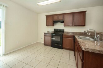 1423 Swan Ridge Dr in Sherman, TX - Building Photo - Building Photo