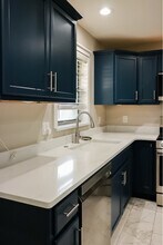 4013 N Locust St in North Little Rock, AR - Building Photo - Building Photo