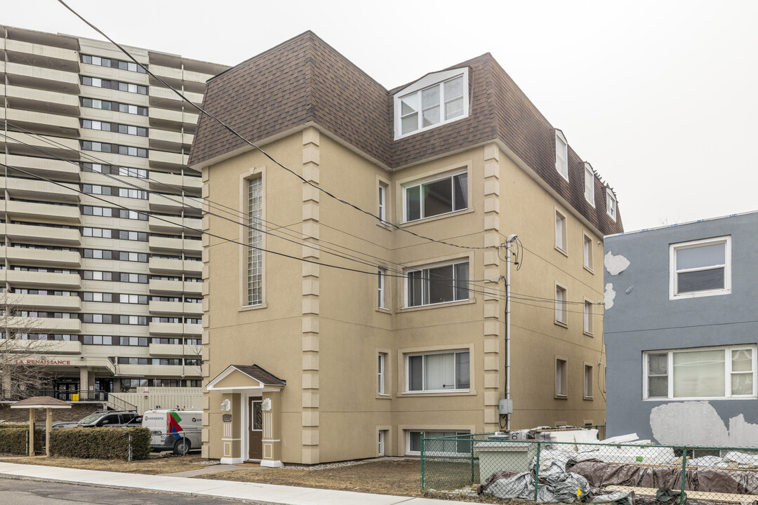 44 Loyer St in Ottawa, ON - Building Photo