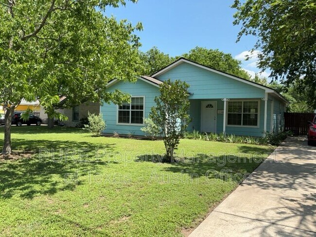 1106B E 7th St in Georgetown, TX - Building Photo - Building Photo