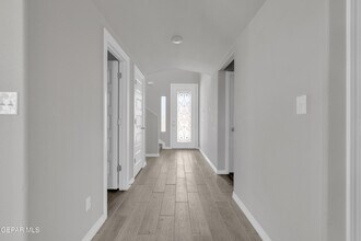 12260 Desert Wolf Ave in El Paso, TX - Building Photo - Building Photo