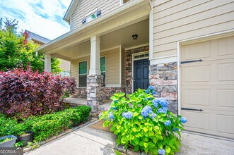 1675 Great Heron Cove in Suwanee, GA - Building Photo - Building Photo