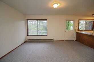 1001 SW Woods St in Portland, OR - Building Photo - Building Photo