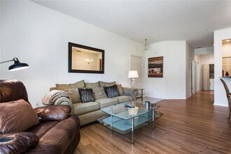 3742 Parkridge Cir in Sarasota, FL - Building Photo - Building Photo