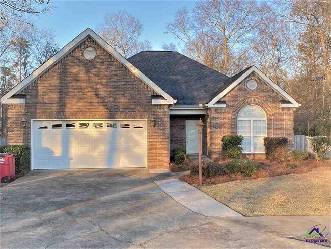 property at 104 Village Walk