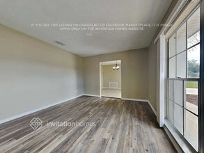 203 Donatello Dr in Brandon, FL - Building Photo - Building Photo