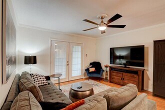 7920 Rockwood Ln in Austin, TX - Building Photo - Building Photo