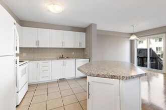 Timberline Townhomes in Ottawa, ON - Building Photo - Building Photo