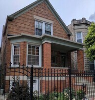 1628 N Central Park Ave, Unit #1 in Chicago, IL - Building Photo