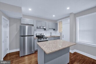 2610 Hobson St in Philadelphia, PA - Building Photo - Building Photo