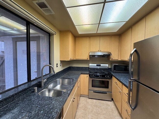 565 Churchill Downs Ct in Walnut Creek, CA - Building Photo - Building Photo