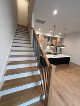 2414 Gray St in Houston, TX - Building Photo - Building Photo