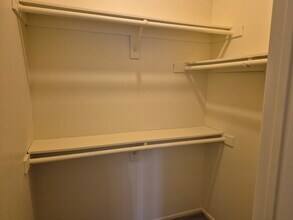 Dicken's Court Apartments in Sherman Oaks, CA - Building Photo - Building Photo