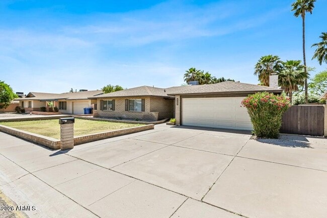 property at 5930 S Juniper St