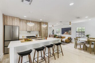 2014 Hardy Cir in Austin, TX - Building Photo - Building Photo