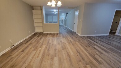 214 Farmington Dr in Harvest, AL - Building Photo - Building Photo