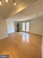 1576 Poplar Grove Dr in Reston, VA - Building Photo - Building Photo