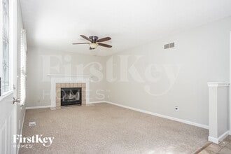 935 Saffron Ln in Milford, OH - Building Photo - Building Photo