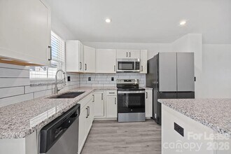 1820 Hooper Court in Charlotte, NC - Building Photo - Building Photo