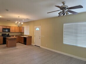 10812 Avenzano St in Las Vegas, NV - Building Photo - Building Photo