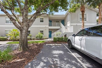 12141 Summergate Cir in Ft. Myers, FL - Building Photo - Building Photo