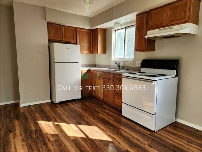 property at 1327 15th St NW