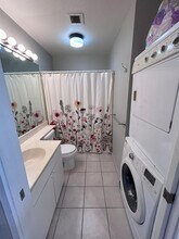 711 Wailepo Pl in Kailua, HI - Building Photo - Building Photo