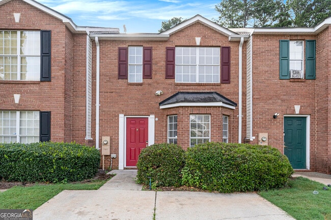 property at 3162 Kingswood Glen