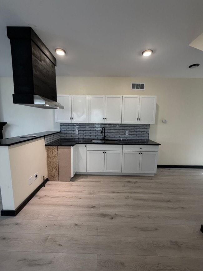 1523 Hurlbut St in Detroit, MI - Building Photo - Building Photo