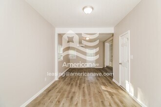 200 Bob White Ave in Hopkins, SC - Building Photo - Building Photo