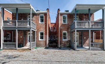 3309 E Marshall St in Richmond, VA - Building Photo - Building Photo