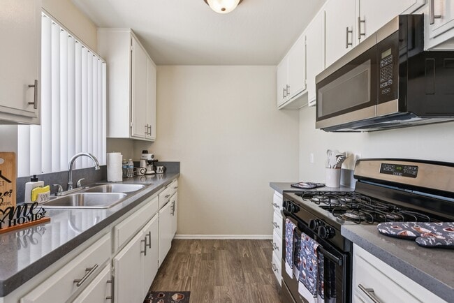 Casa Moreno Apartments