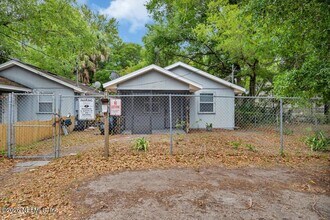 850 Spearing St in Jacksonville, FL - Building Photo - Building Photo