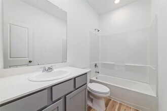 5315 Sleepy Fox Ln in Richmond, TX - Building Photo - Building Photo