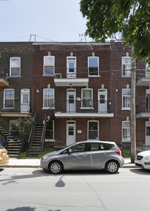 406 3e in Montréal, QC - Building Photo