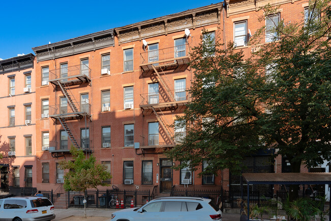 677 Classon Ave in Brooklyn, NY - Building Photo - Building Photo