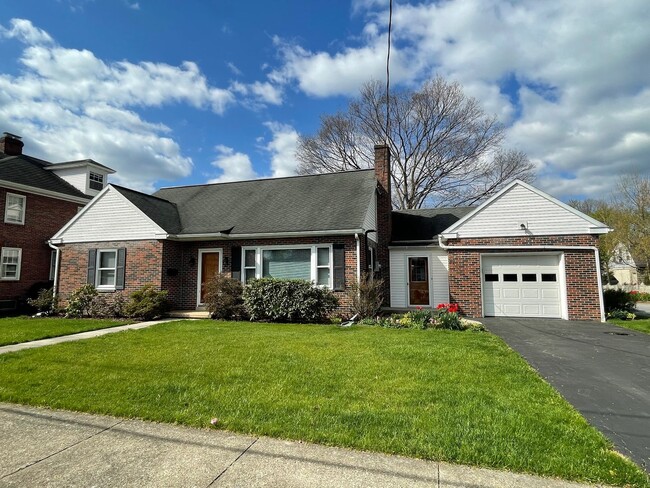 property at 130 N Grant St