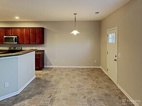 4236 Glenmore Creek Dr in Winston-Salem, NC - Building Photo - Building Photo
