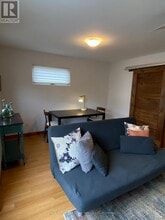 447 Kerr St in Oakville, ON - Building Photo - Building Photo