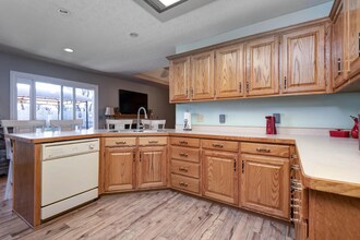 100 Holly Ridge Rd in Willard, MO - Building Photo - Building Photo