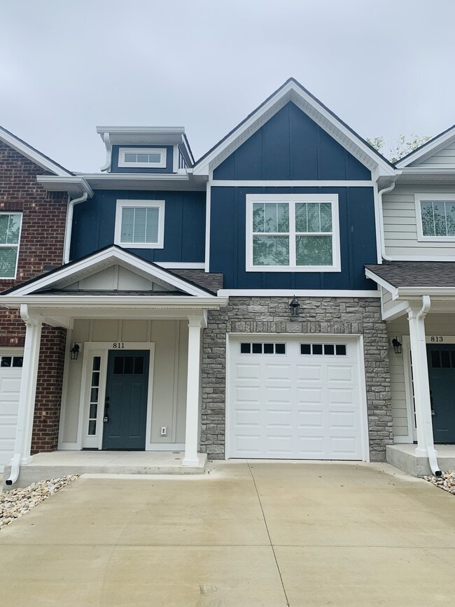 807 Coles Ferry Pike in Lebanon, TN - Building Photo - Building Photo