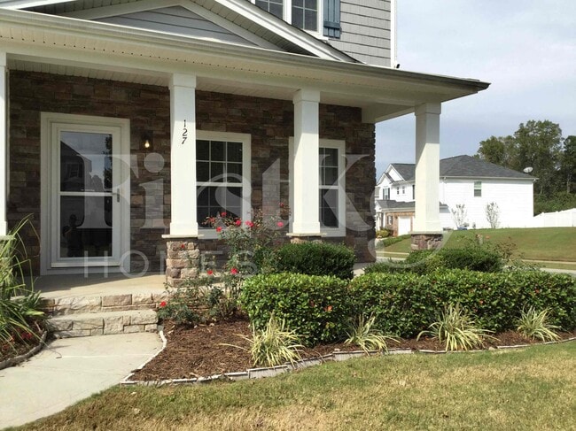 127 Colville Rd in Mooresville, NC - Building Photo - Building Photo