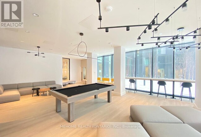 30 Tretti Wy in Toronto, ON - Building Photo - Building Photo