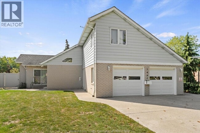 property at 1467 Guildwood Crescent