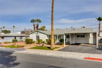 1711 S 6th St in Las Vegas, NV - Building Photo - Building Photo