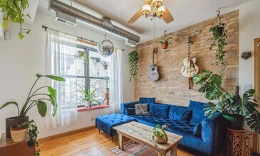 1015 N Campbell Ave in Chicago, IL - Building Photo - Building Photo