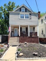 10 Tichenor Pl