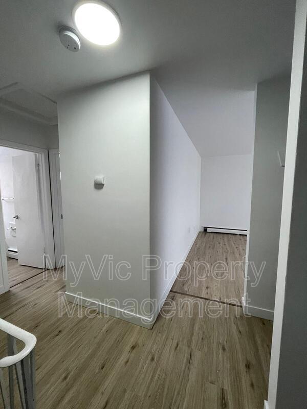 11218-11124 124 St in Edmonton, AB - Building Photo - Building Photo
