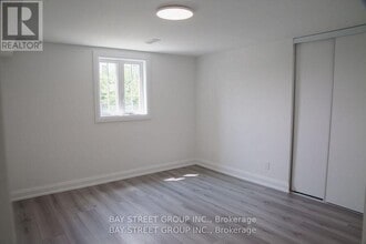 44 Marlene Johnston Dr in East Gwillimbury, ON - Building Photo - Building Photo